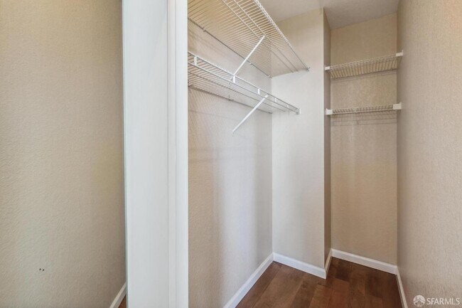 Building Photo - 201 Harrison St