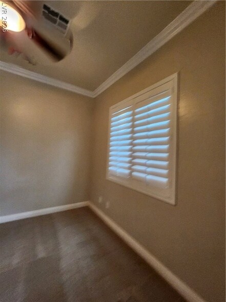 Building Photo - 2713 Cyrano St