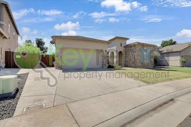 Building Photo - 9448 Syrah Ct