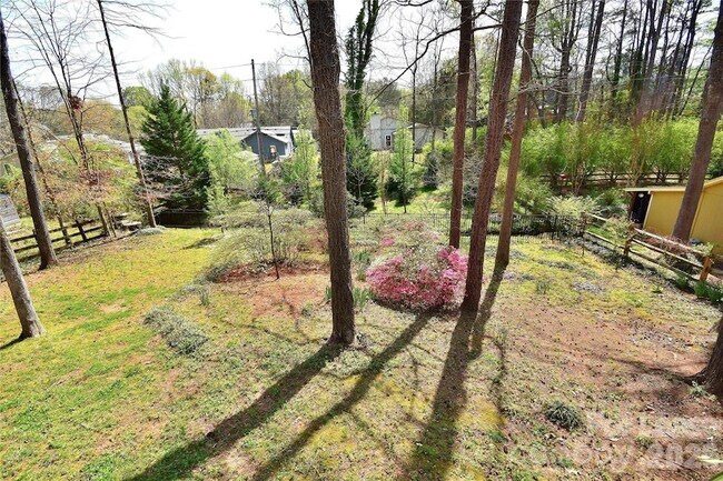 Building Photo - 9530 Errington Ln