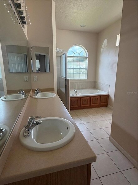 Building Photo - 4916 Cape Hatteras Dr