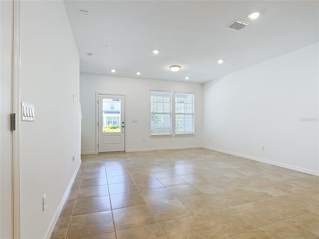 Building Photo - 11414 Nona Sound St