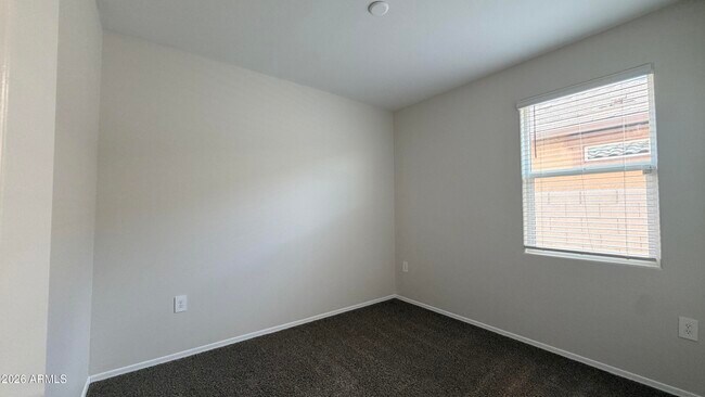 Building Photo - 35420 W San Alvarez Ave