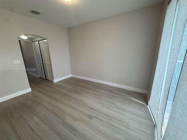 Building Photo - 2573 SW 121st Terrace