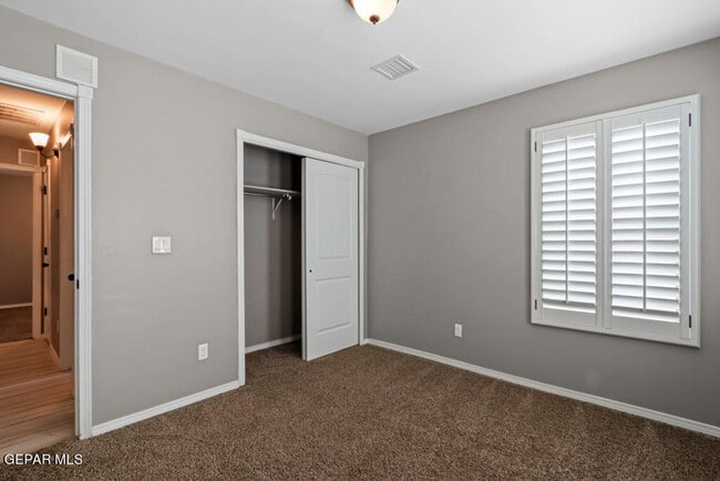 Building Photo - 1908 Thomas Lackland St