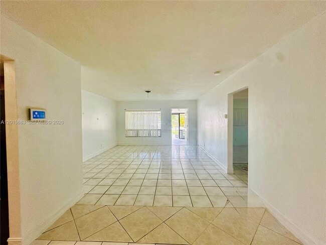 Building Photo - 4616 NW 39th St