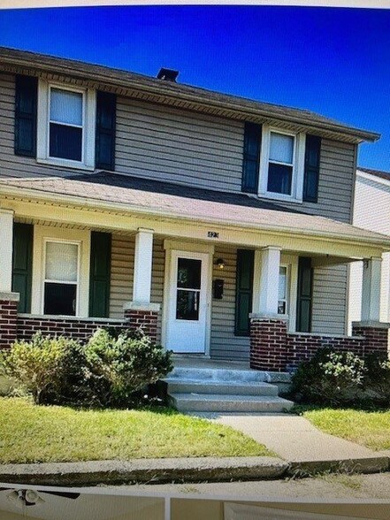 Primary Photo - 423 S 2nd St