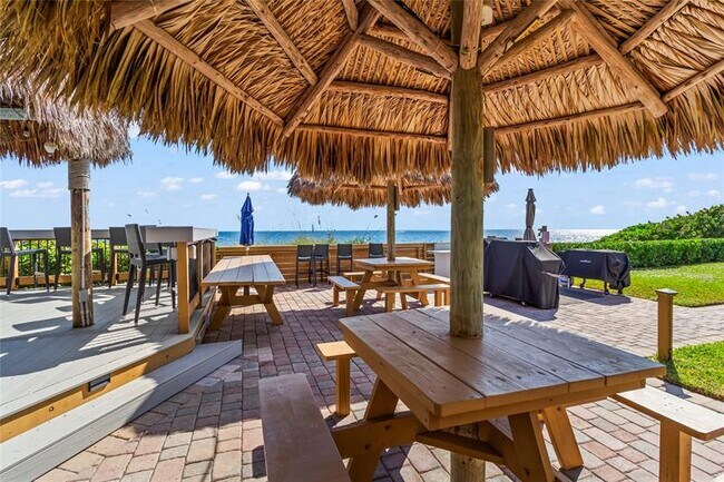 Building Photo - 800 SE 20th Ave