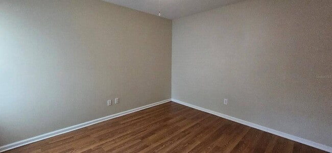 Building Photo - 5401 NW 63rd Pl