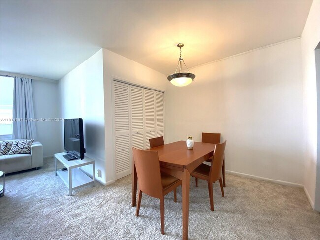 Building Photo - 1200 West Ave