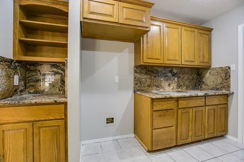 Building Photo - 4553 Southern Oak Ln
