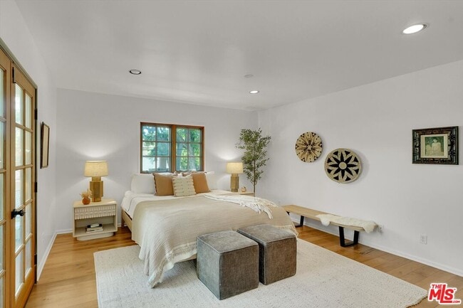 Building Photo - 4300 Laurelgrove Ave