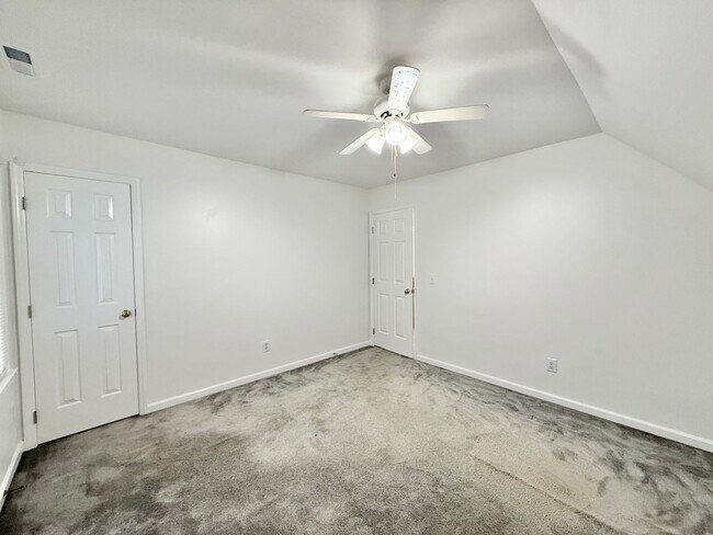 Building Photo - Private 3BD, 2.5BA Home Near Downtown Clayton