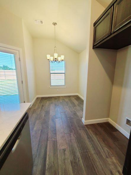 Building Photo - 8713 Thera Dr