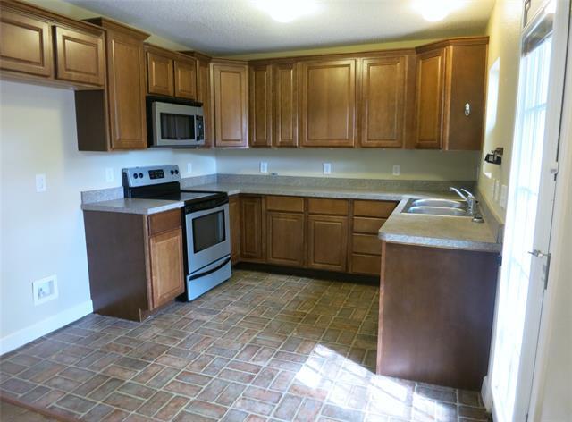 Building Photo - 609 Cordell St