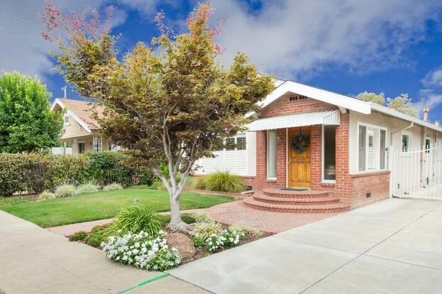 Building Photo - 452 E Santa Clara St