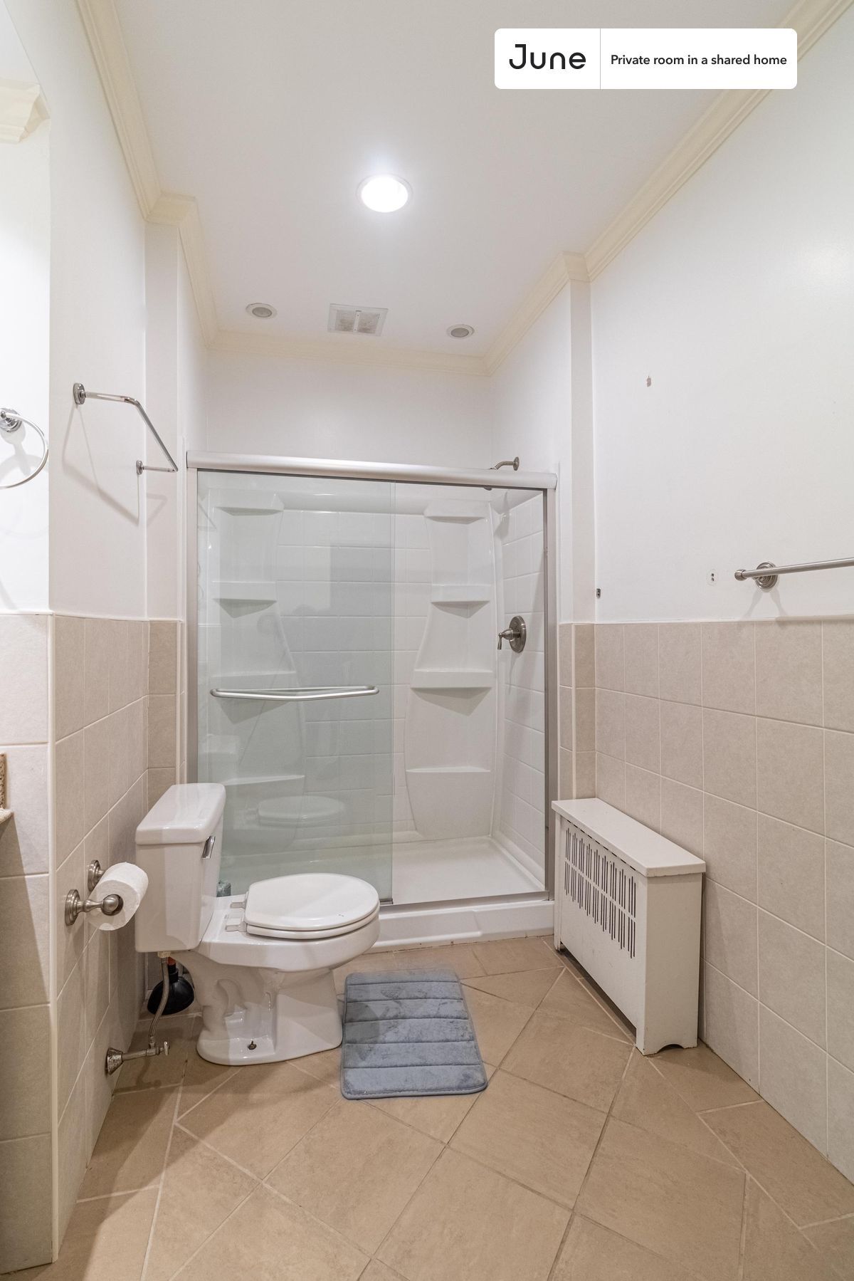 Building Photo - Room in Shared 5 bed/2 bath home