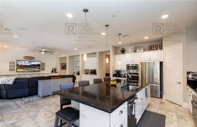 Building Photo - 32176 Golden Eye Dr