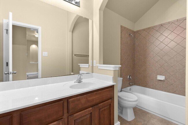 Building Photo - 10128 Channel Island Dr