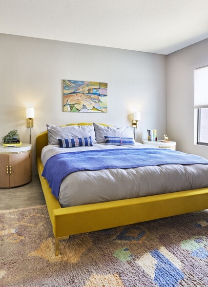 Building Photo - 2861 Agua Fria St