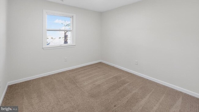 Building Photo - 232 Morris Dr