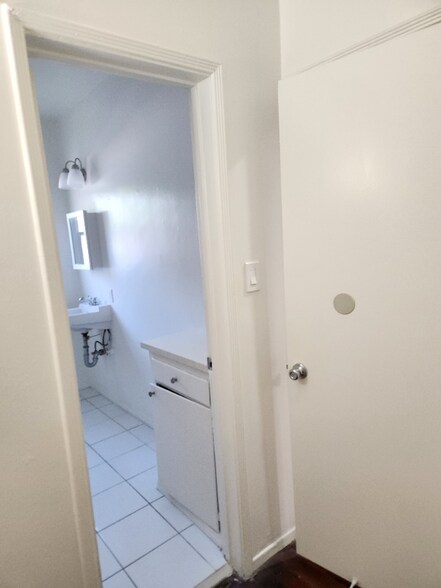 Building Photo - 1781 Orchid Ave