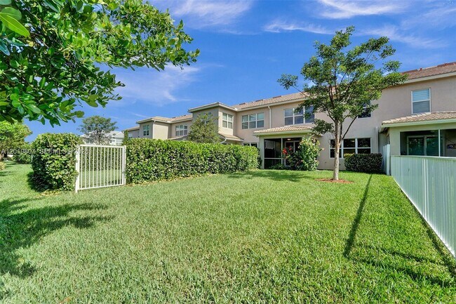 Building Photo - 4764 Eucalyptus Dr