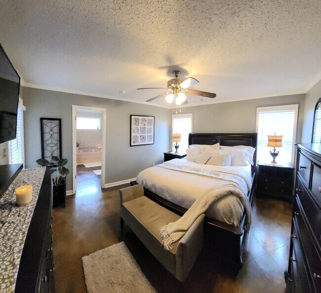 Building Photo - 2326 Valley Edge Cove