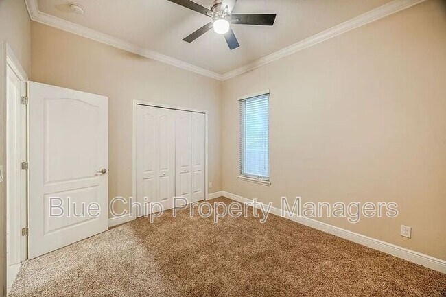 Building Photo - 8477 Greider Way