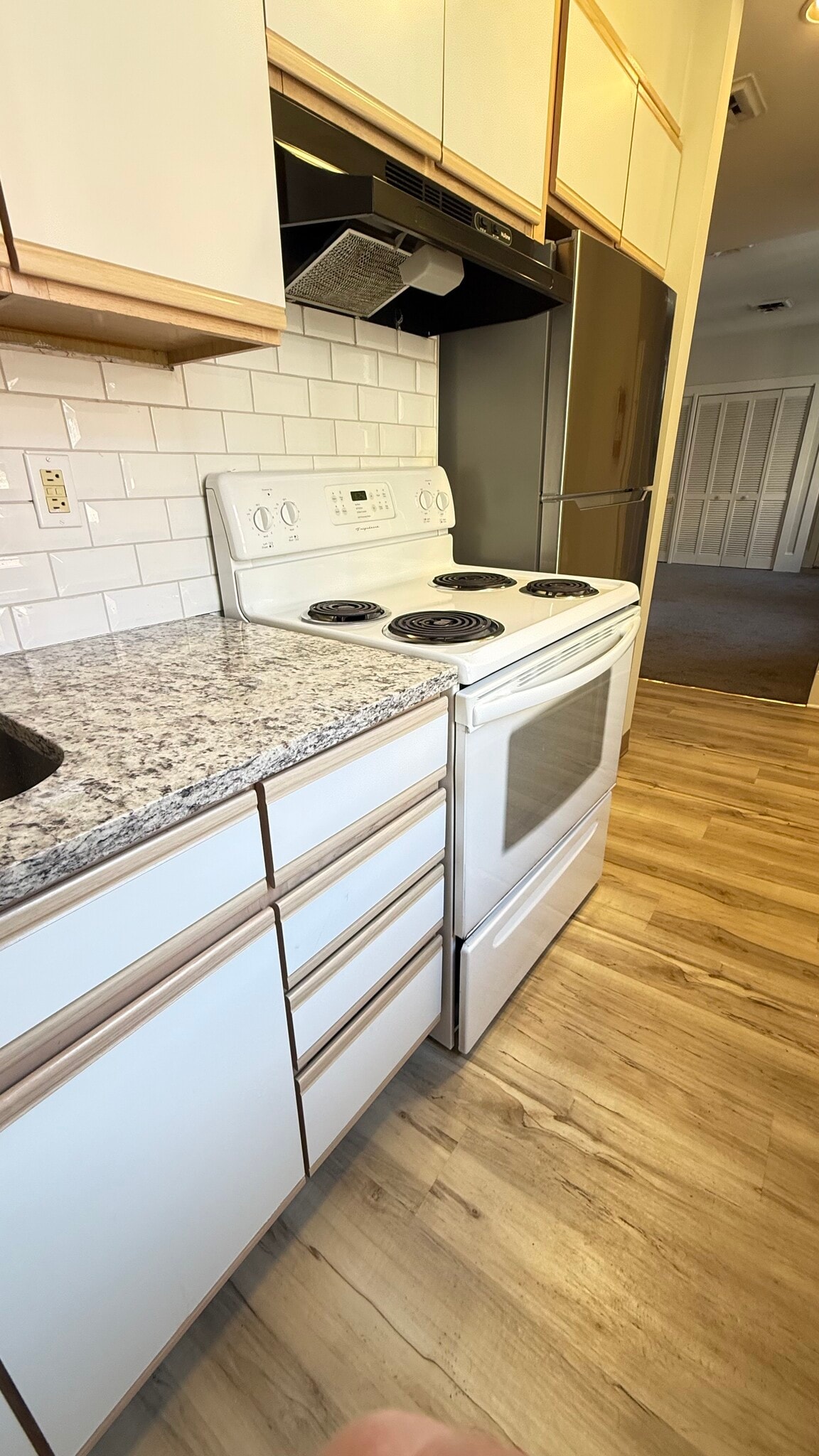 Building Photo - 1203 Delaware Ave