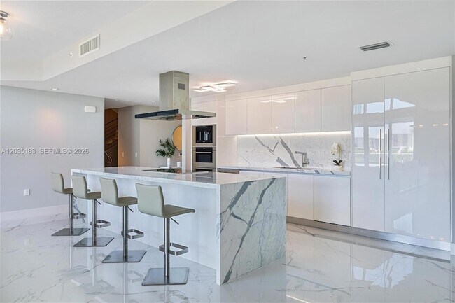 Building Photo - 330 Sunny Isles Blvd