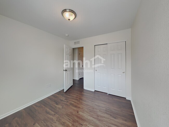 Building Photo - 4574 Cole Dr
