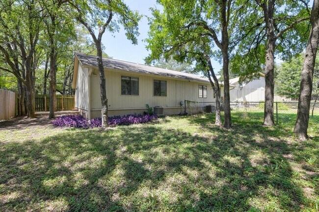 Building Photo - 12603 Teague Trail
