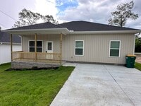 Building Photo - 2217 Perry St