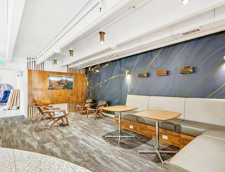 Building Photo - 1495 Vrain St