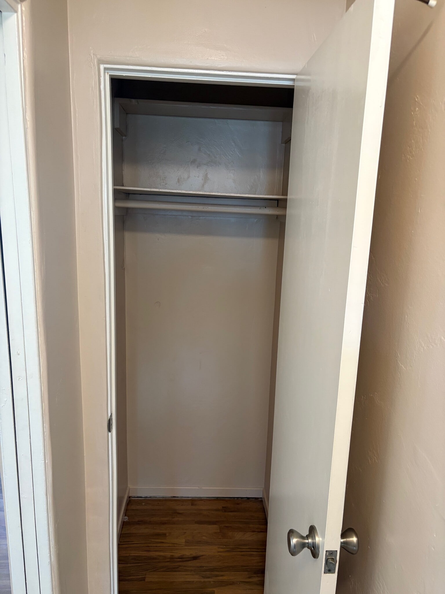 Hall Closet - 5141 Dailey Ct