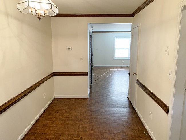 Building Photo - 3913 Browning Pl