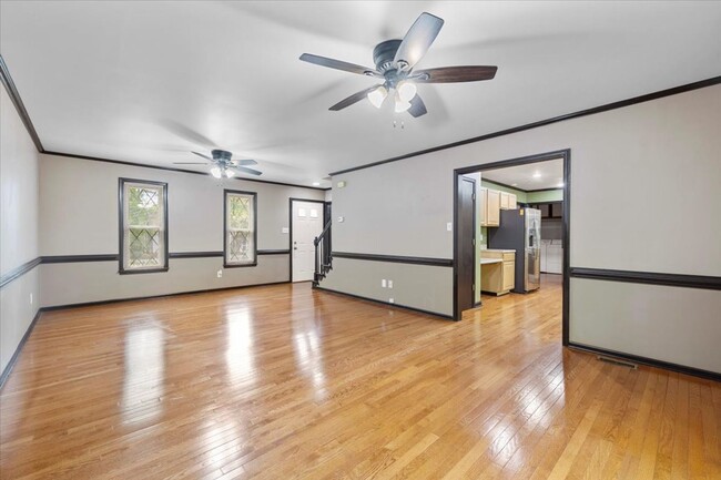 Building Photo - Beautiful 3 Bedroom Home in North Chesterf...