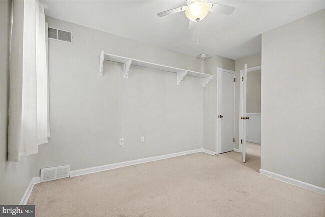 Building Photo - 749 S Matlack St
