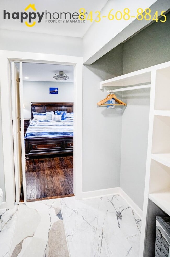 Building Photo - 2/2 Fully Furnished condo in The Meridian ...