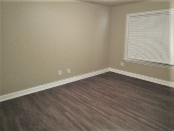 Building Photo - 3063 Romain Trail