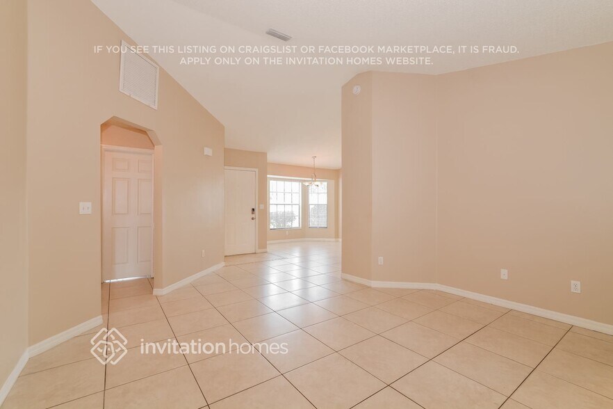 Building Photo - 167 Heather Ln Dr