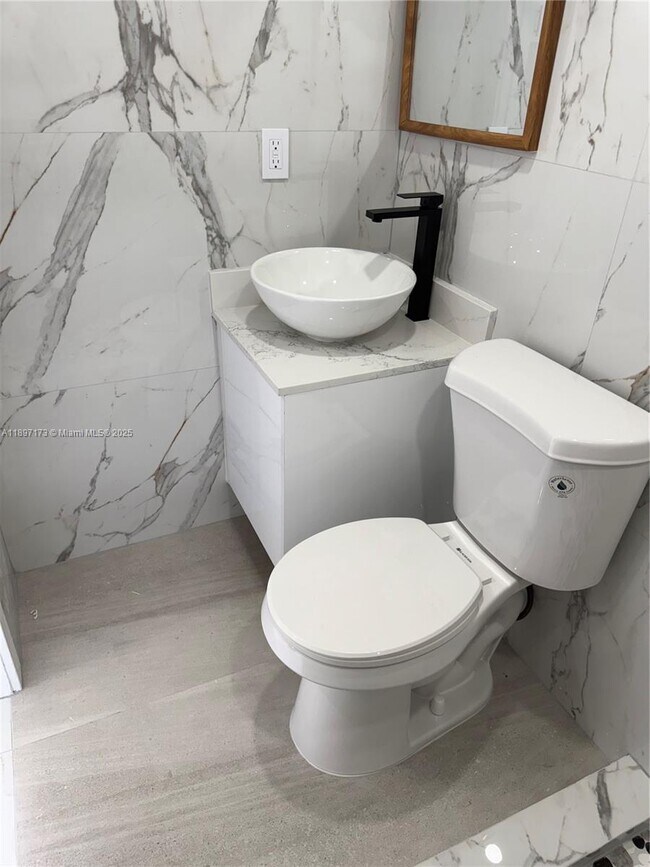 Building Photo - 9824 SW 26th Terrace