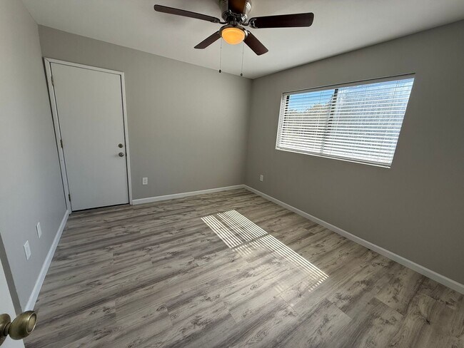 Building Photo - 2 ON 1 PROPERTY in ALPINE! 3BR/2BA home PL...