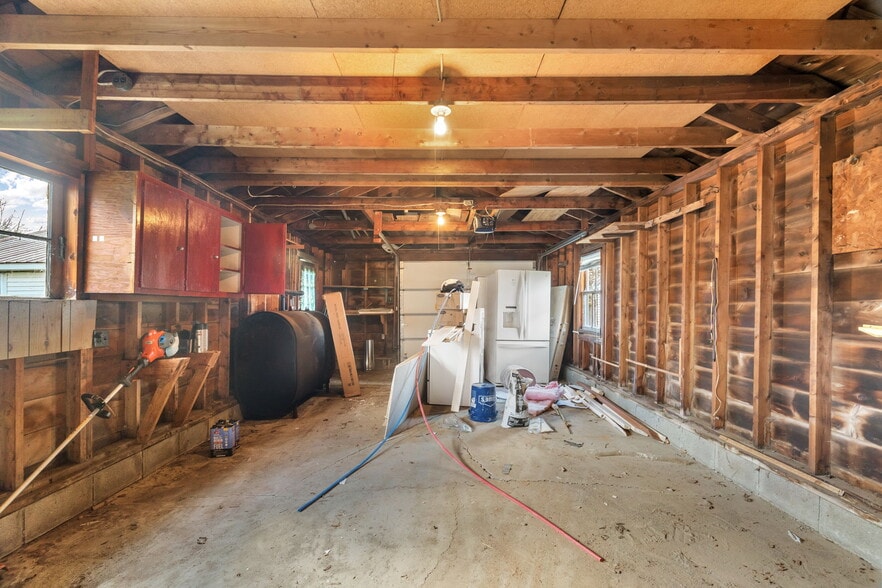 Building Photo - 11 Naylor St