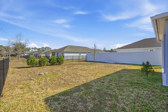 Building Photo - 216 Santorini Ct