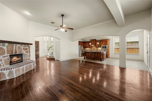 Building Photo - 12848 Walnut Ridge Dr
