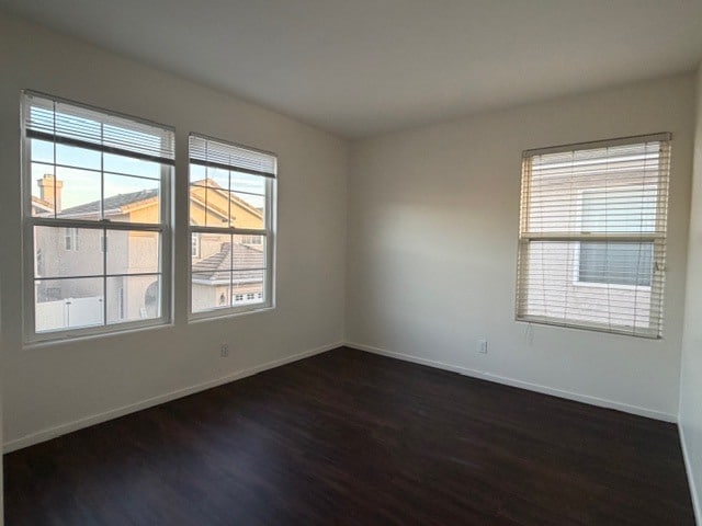 Building Photo - 440 Hart Dr