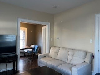 Building Photo - 75 Summer St