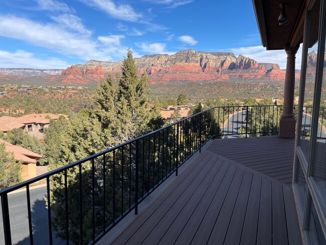 Building Photo - HOUSE - WEST SEDONA - PANORAMIC VIEWS/ GAT...